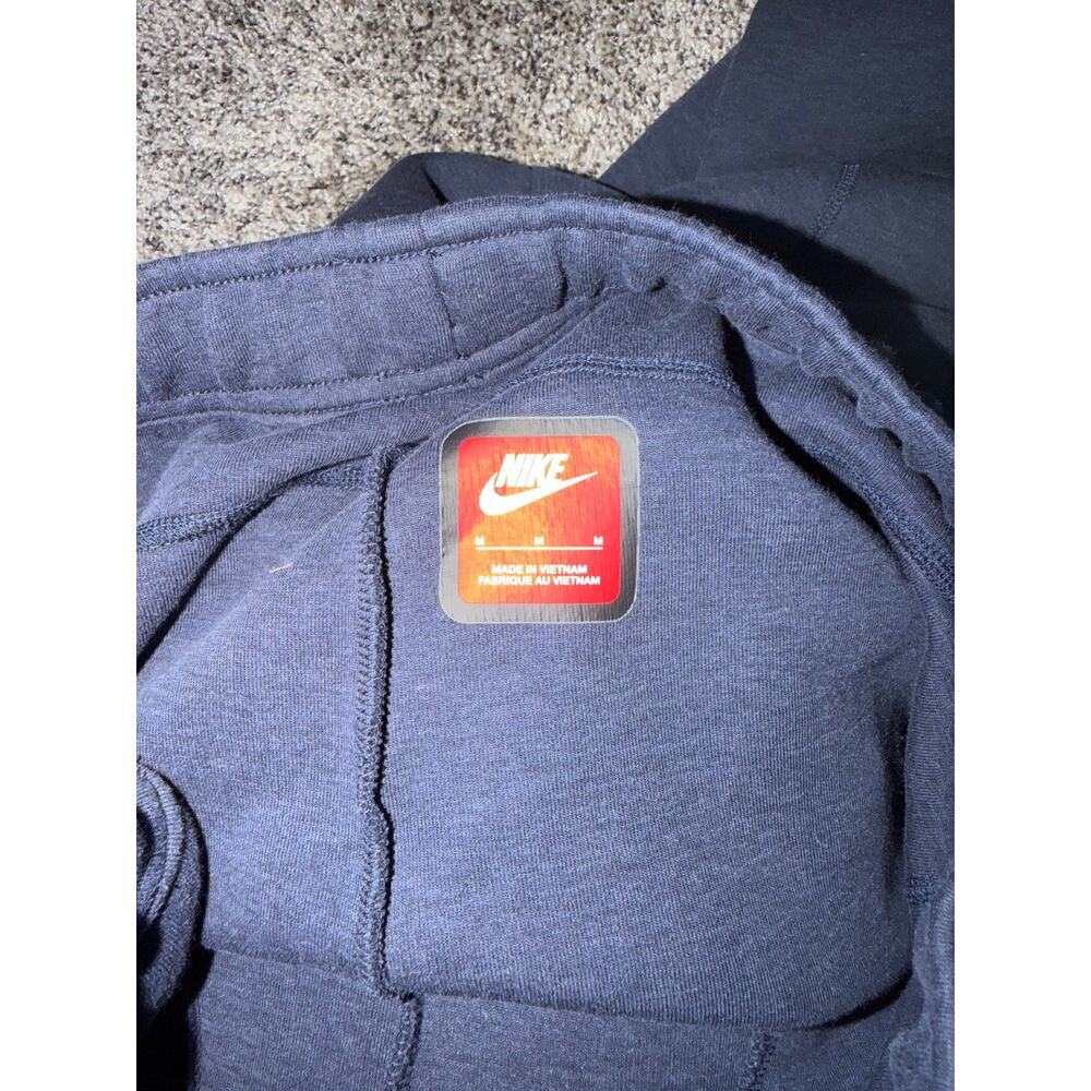 Nike tech fleece joggers men's size M navy blue - Picture 3 of 5